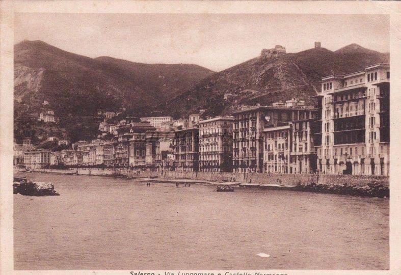 B&B Palazzo Dei Velieri Salerno Ngoại thất bức ảnh